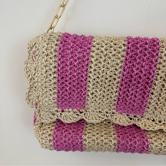 Shiraleah Pink and Cream Striped Sandy Paper Straw Shoulder Bag Chain Strap - Picture 3 of 7